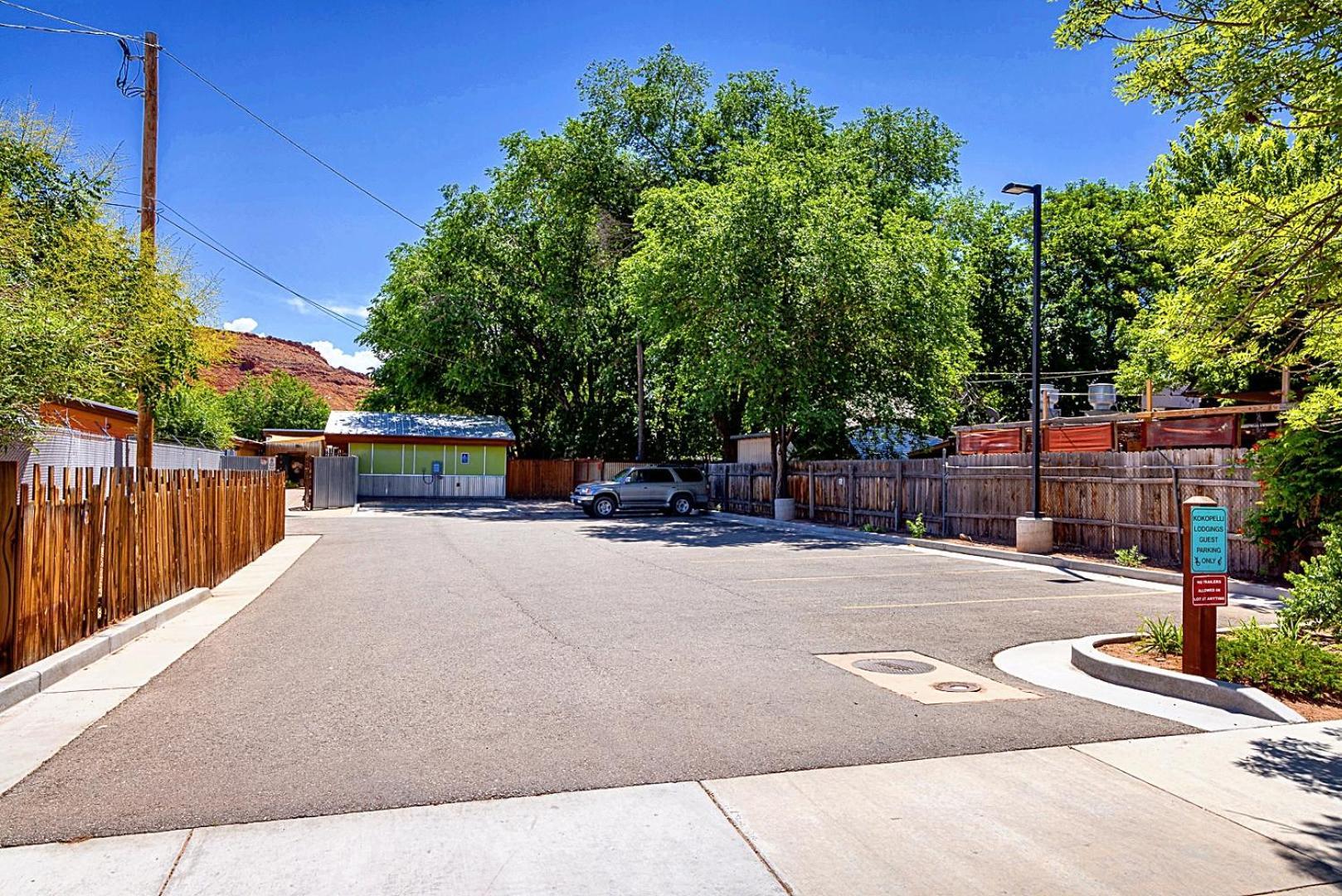 Downtown Kokopelli West 6 - Newly Remodeled Stylish Studio Moab Exterior photo